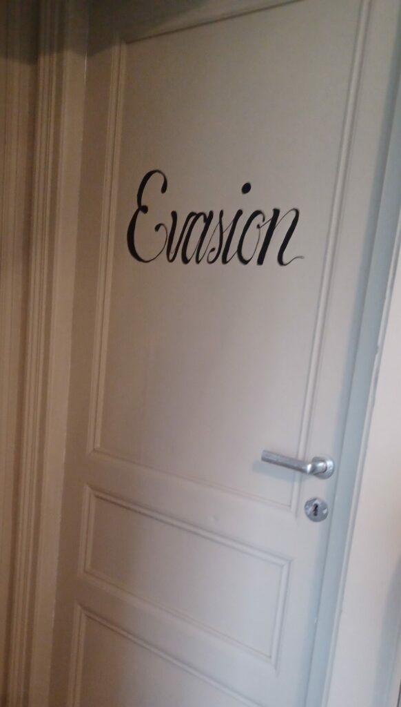 Porte de la chambre Evasion